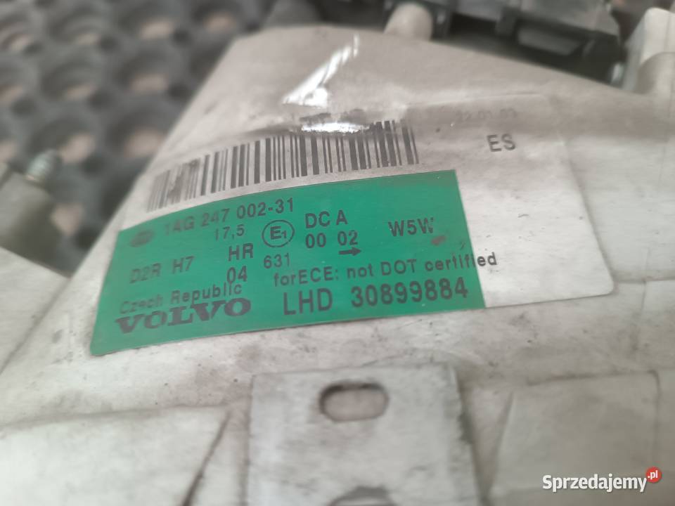 Volvo V40 s40 reflektory lampy Xenon Europa