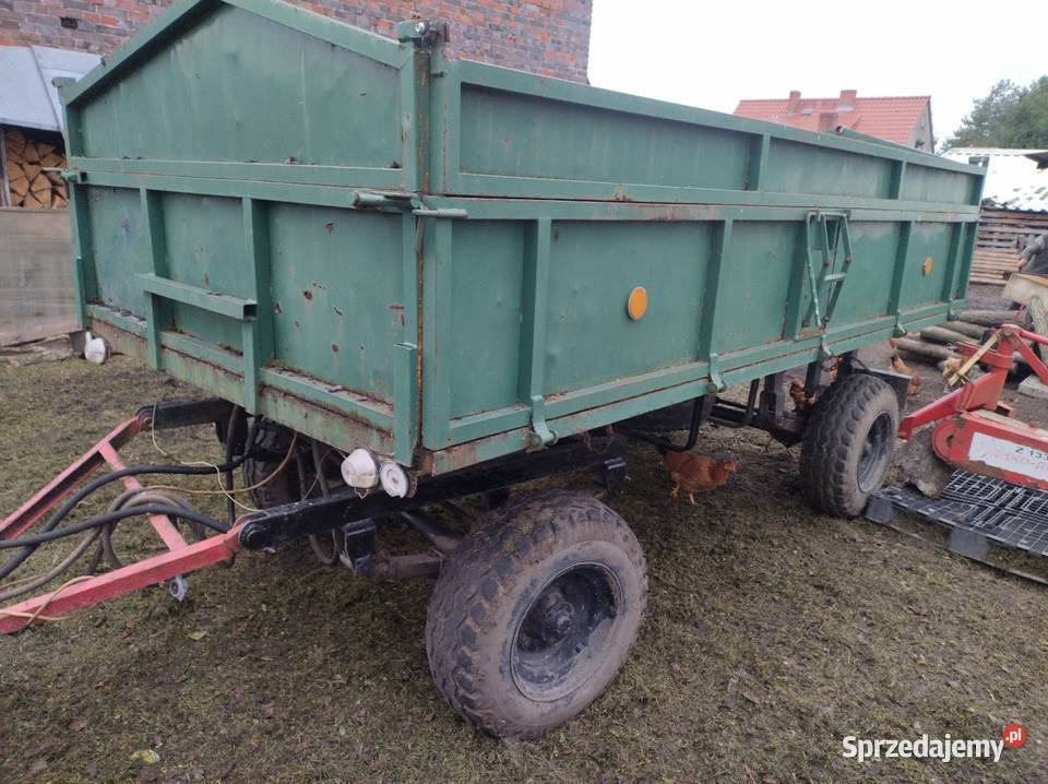 Przyczepa rolnicza nieuszkodzony Stary Dwór