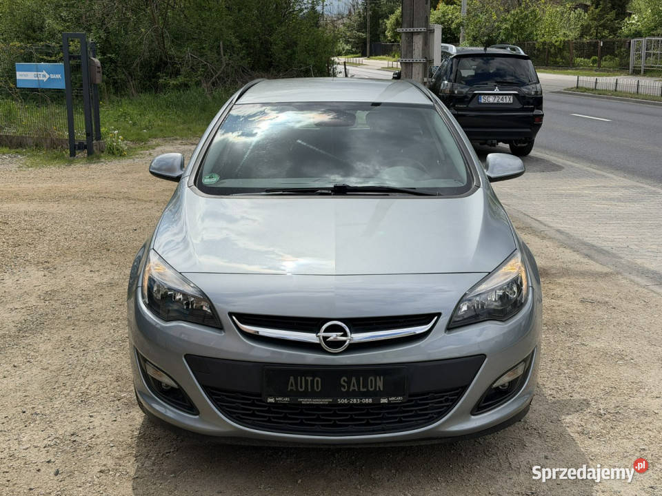 Opel Astra Rok produkcji 2015 Częstochowa