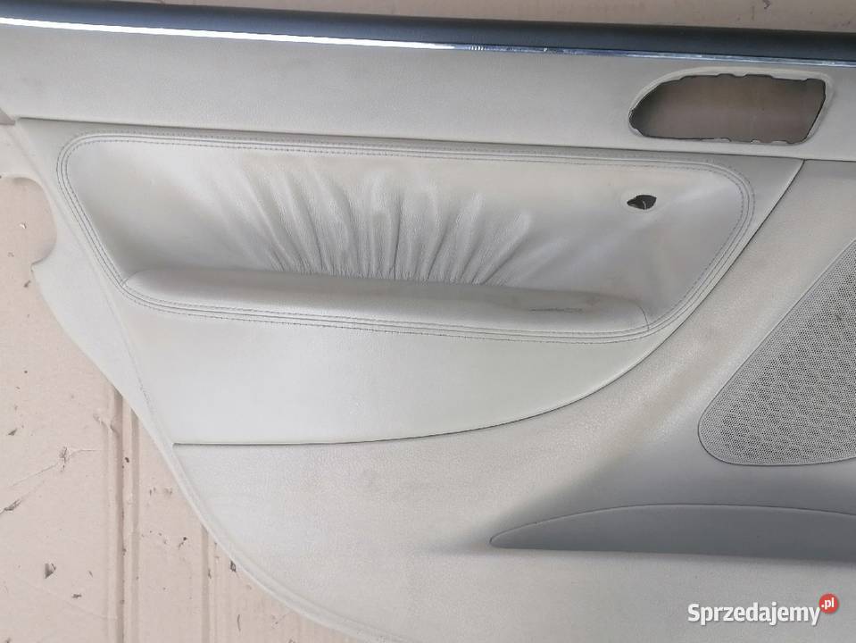 Peugeot 607 boczek tapicerka bok lewy tył tylni Sompolno