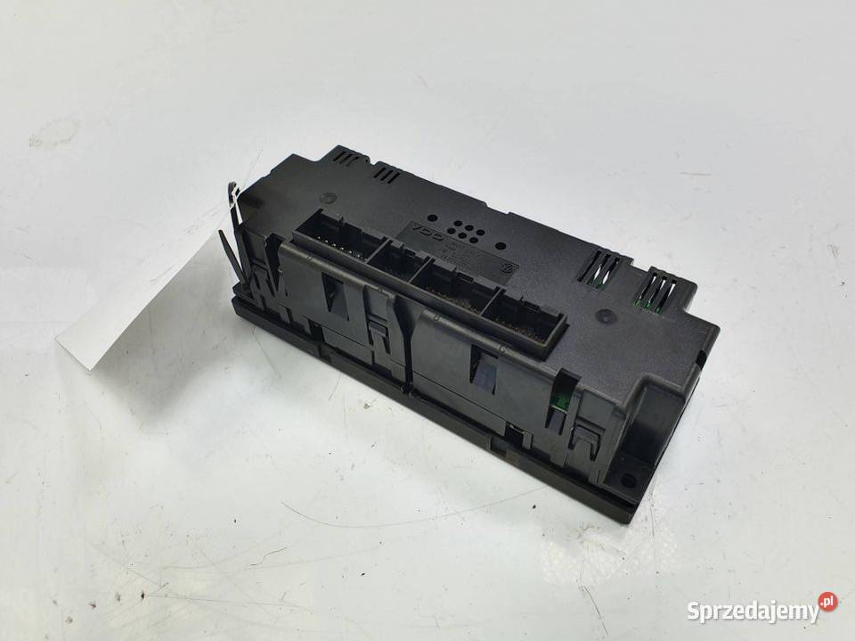 PANEL VOLKSWAGEN PASSAT B5 LIFT Lipno