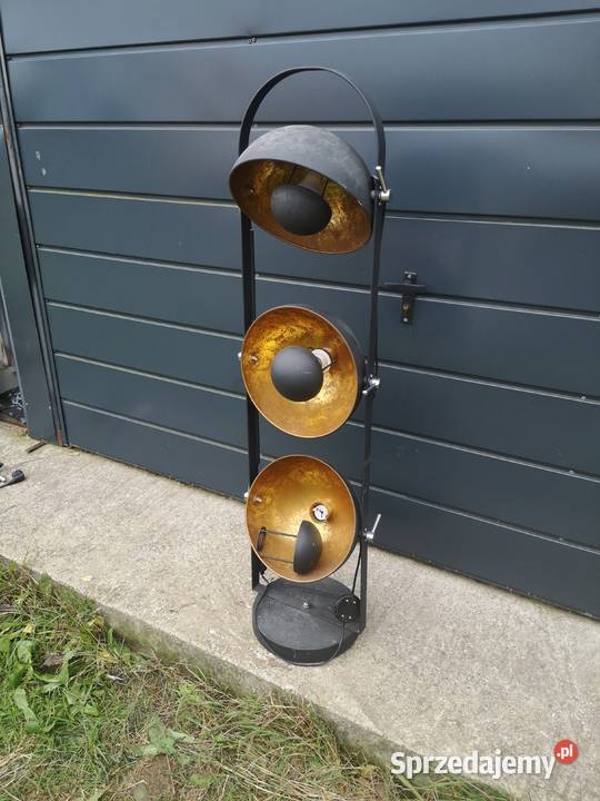 Lampa podłogowa czarna ze złotymi 3punktami łódzkie Aleksandrów Łódzki