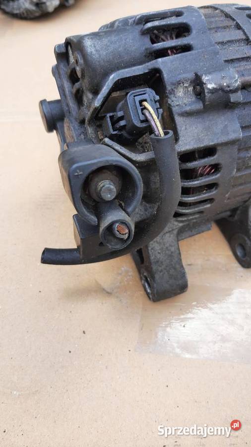 alternator Peugeot 206 14 16V KFU 207 307 1007 dolnośląskie Dębno