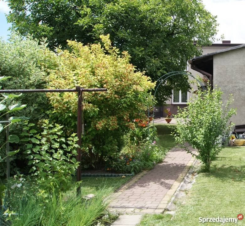 DOM na sprzedaż RADOMSKO do negocjacji 2736zł/m2