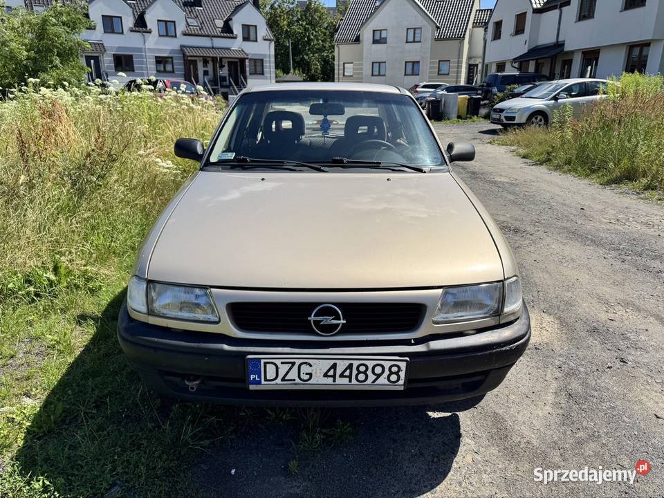Opel Astra Classic 14 60 1999 127 000 Benzyna dolnośląskie Zgorzelec