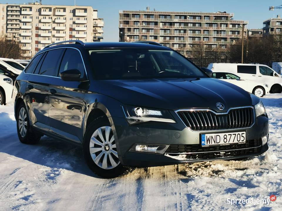 III Kombi 20 TDI 150 AutomatWersja Sport Line automatyczna Warszawa