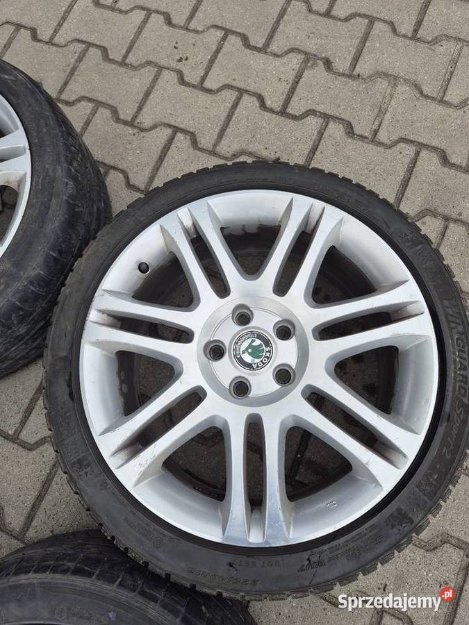 Oryginalne Felgi Skoda Superb II 18x75j 5x112 Średnica 18" Sobienie-Jeziory sprzedam