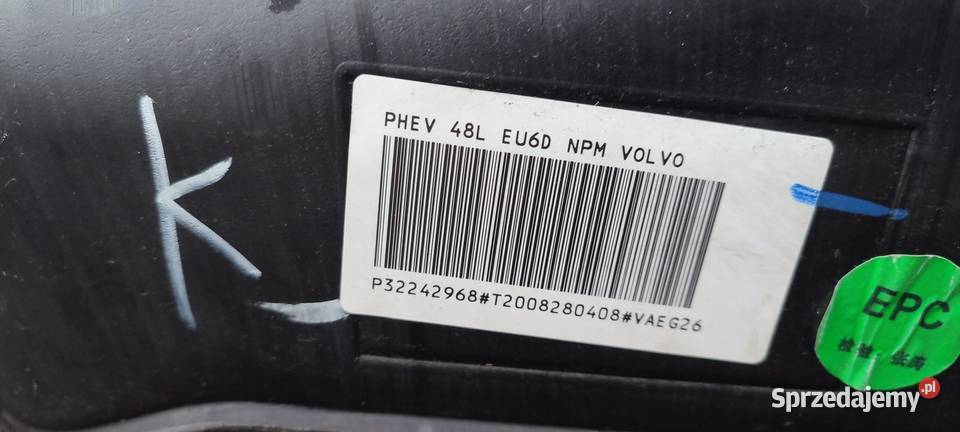 VOLVO XC40 ZBIORNIK PALIWA 32242968 32139115