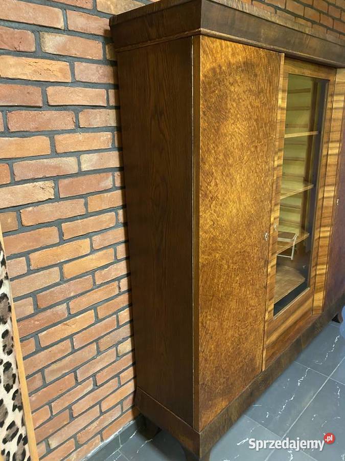 Szafa gabinetowa dębowa renowacji Września