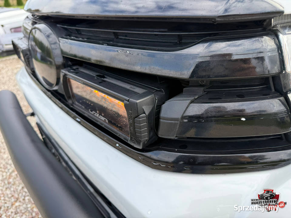 Oświetlenie HILUX Zestaw Lamp LED LAZER Triple Pasłęk sprzedam