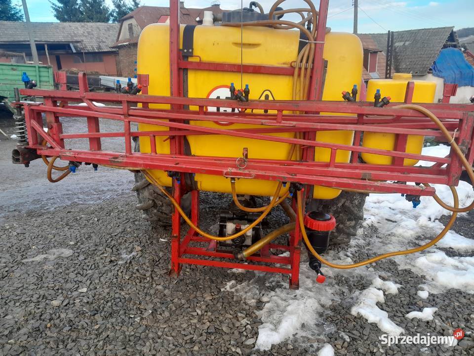 Opryskiwacz 300l nieuszkodzony małopolskie Gnojnik