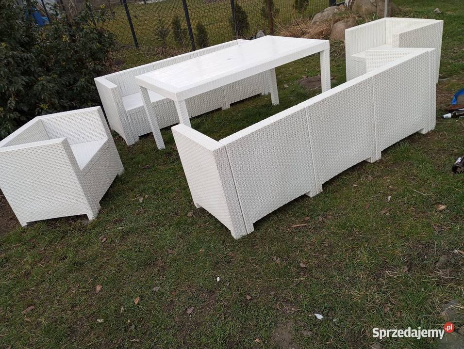 Meble ogrodowe okazja Uciechów