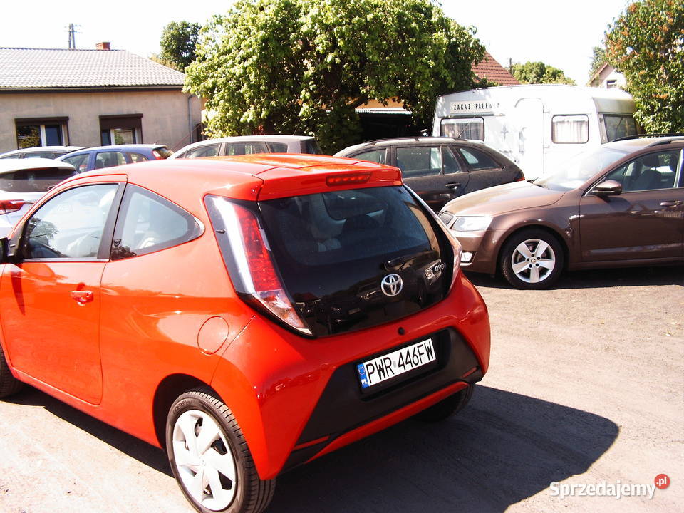 Toyota Aygo 10 benzyna 2016 r Aygo