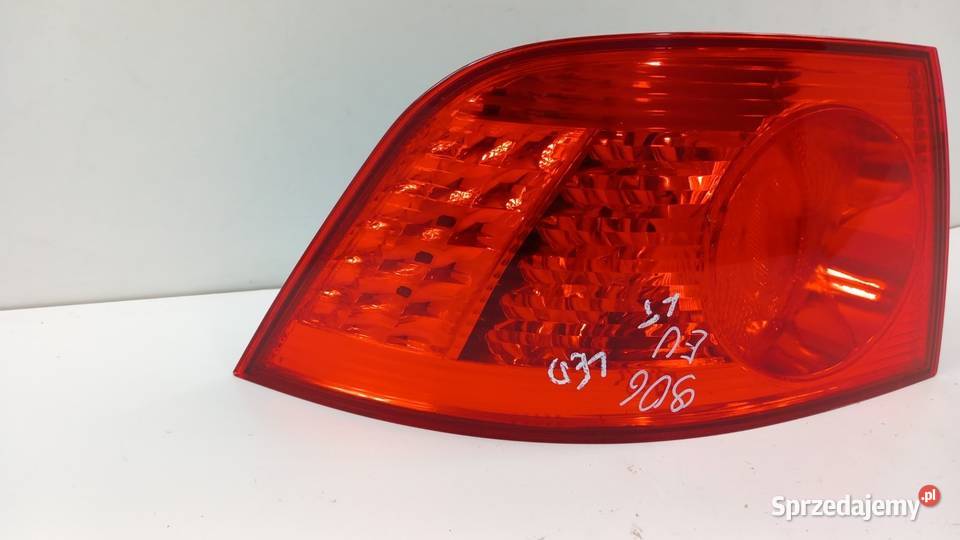 VW PHAETON LAMPA TYŁ LEWA LED EU