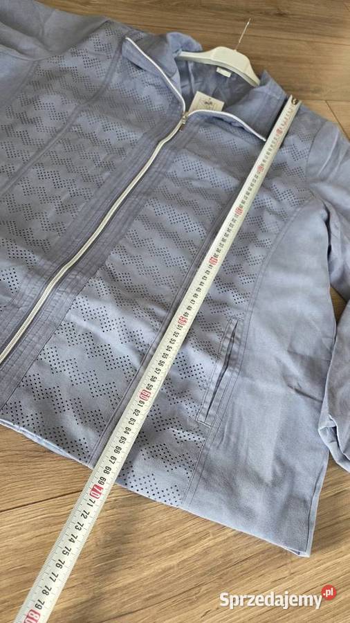 Duża damska wiosenna kurtka Pleszew