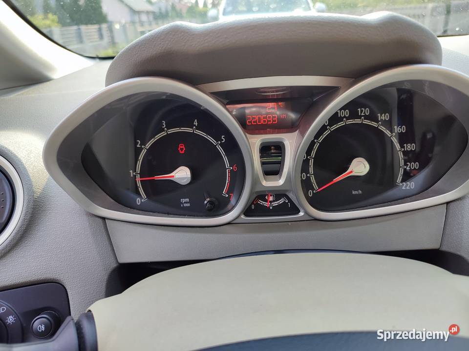 Ford Fiesta MK7 125 Benzyna Ghia Titanum Jasne wielkopolskie Turek