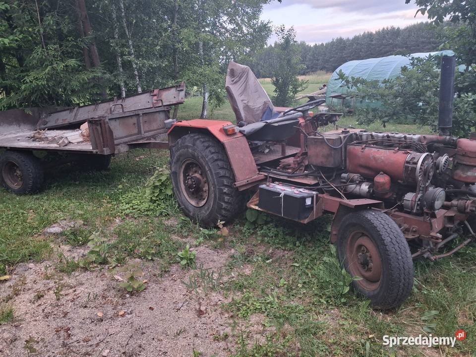 Ciągnik silnik LTZ T40 Morawica