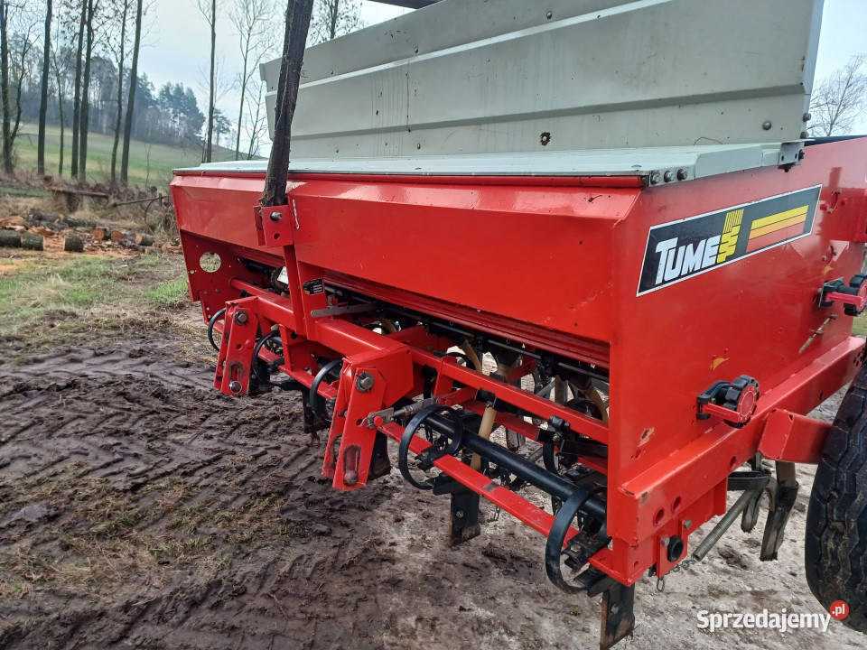 Siewnik zbożowy trawy TUME KL2500 25 m Izabelin