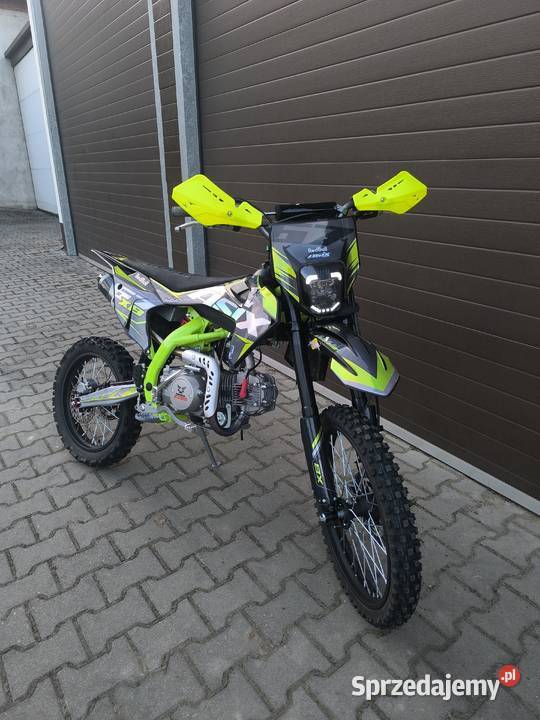 Cross asix xb67 125 Błaszki