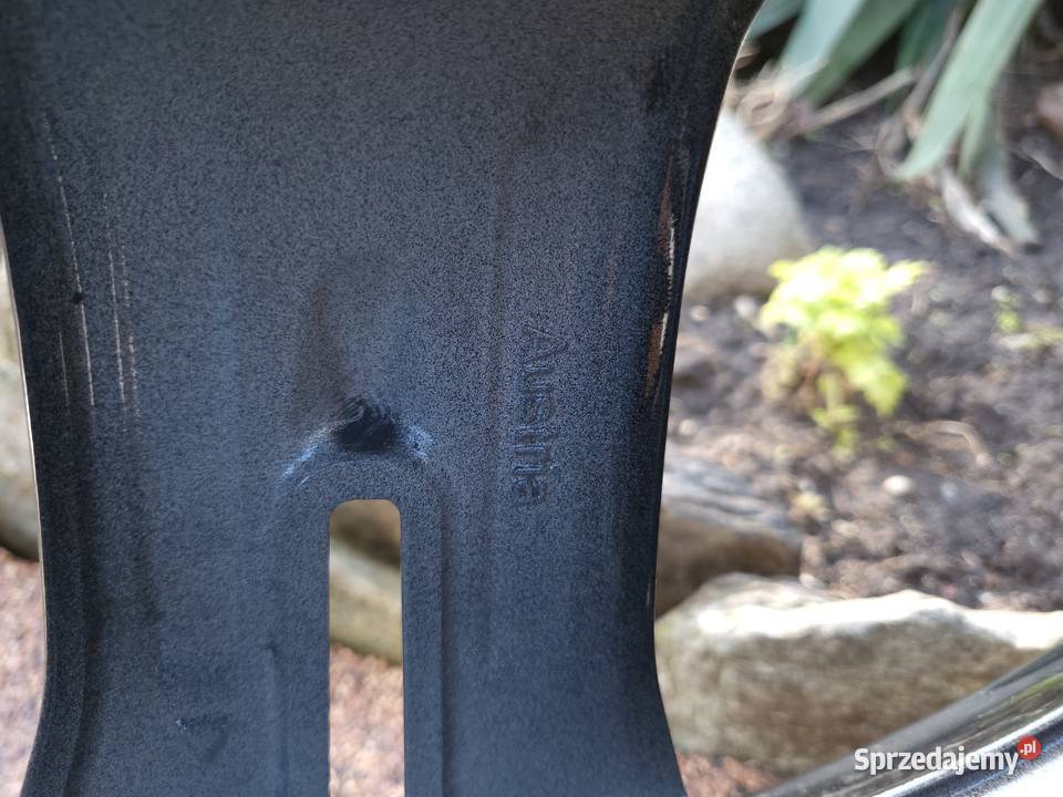 Felgi aluminiowe Mercedes z oponami 4 2254018 Raszyn