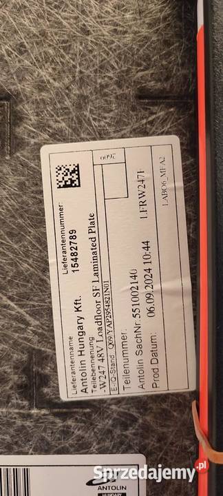 MERCEDES W247 PODŁOGA BAGAŻNIKA A2476807704 osobowe sprzedam