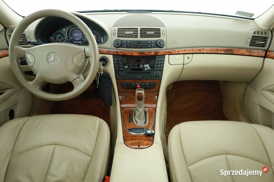 Mercedes E E 350 Piaseczno