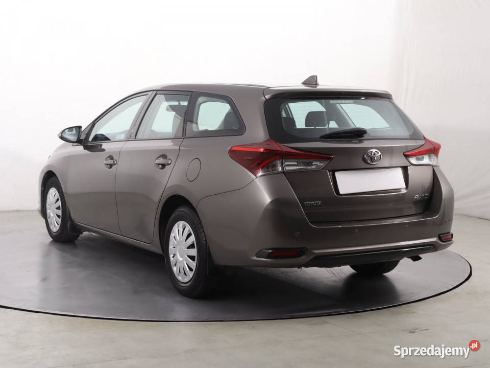Toyota Auris 13 Dual VVTi Rok produkcji 2016