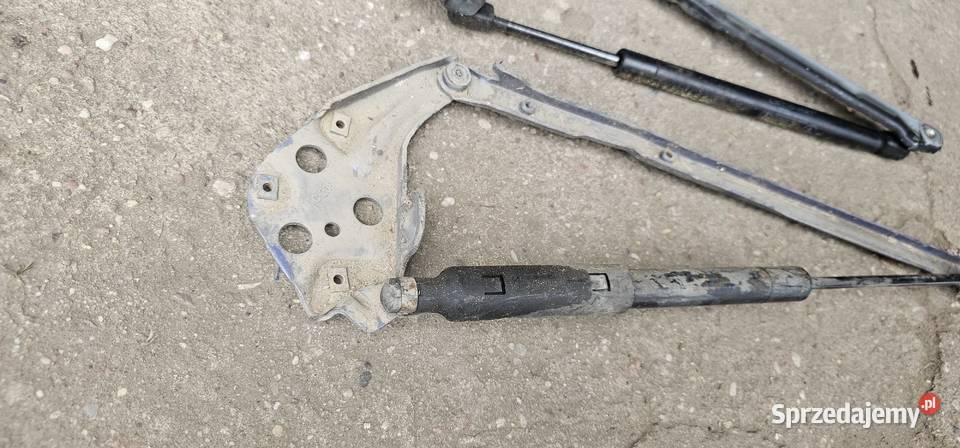 Zawias maski mercedes clk w208 osobowe Zbąszyń