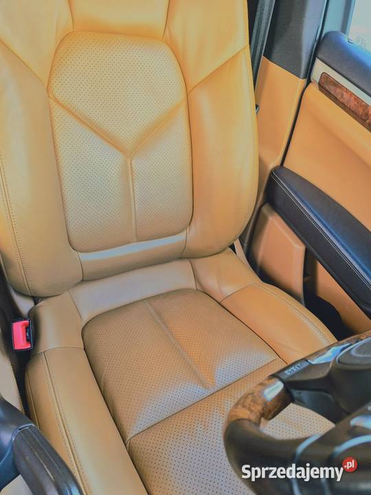 Porsche cayenne salon Polska bezwypadkowy stan nieuszkodzony