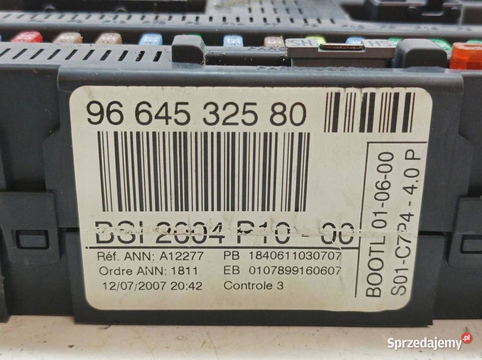 SKRZYNKA BSI 9664532580 P1000 Citroen C3 I Skrzynki bezpieczników sprzedam