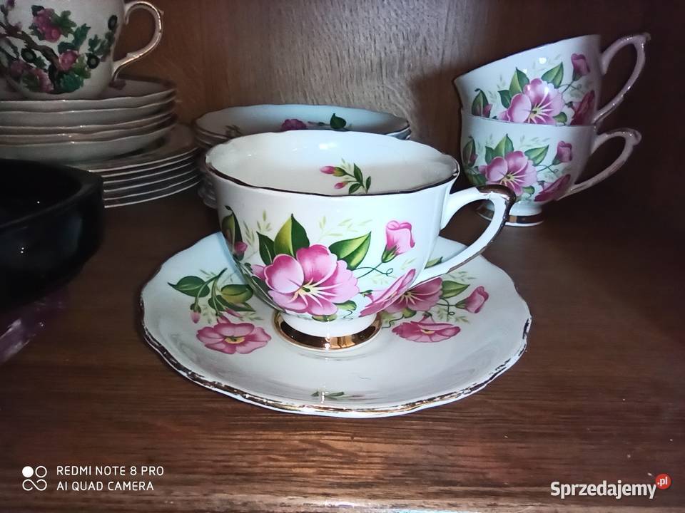 Filiżanka z talerzykiem deserowym
PowojnikRegent Gdańsk