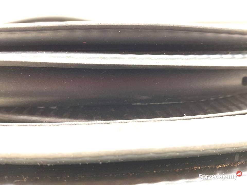 USZCZELKA DRZWI PRZÓD LEWA SKODA KAMIQ Crossover