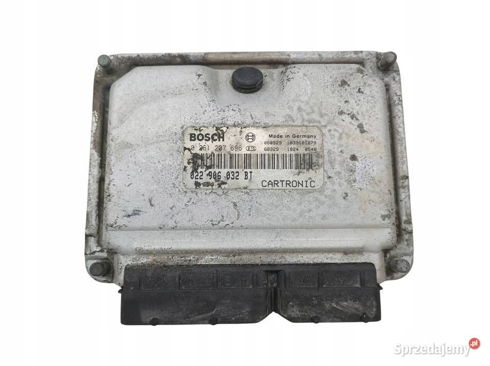 STEROWNIK SILNIKA 022906032BT 0261207696 45 B Rok produkcji 2006