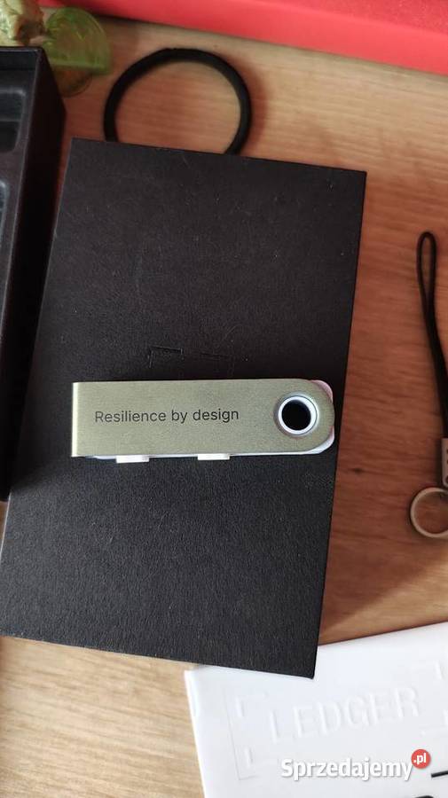 Portfel kryptowalut i NFT Ledger Nano S Plus Pozostałe