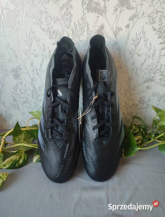 Nowe korki piłkarskie adidas Predator rozmiar 46