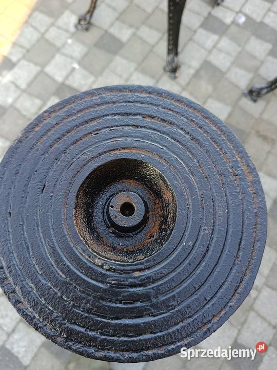 Żeliwna noga do stolika kwietnika Pozostałe Lipno