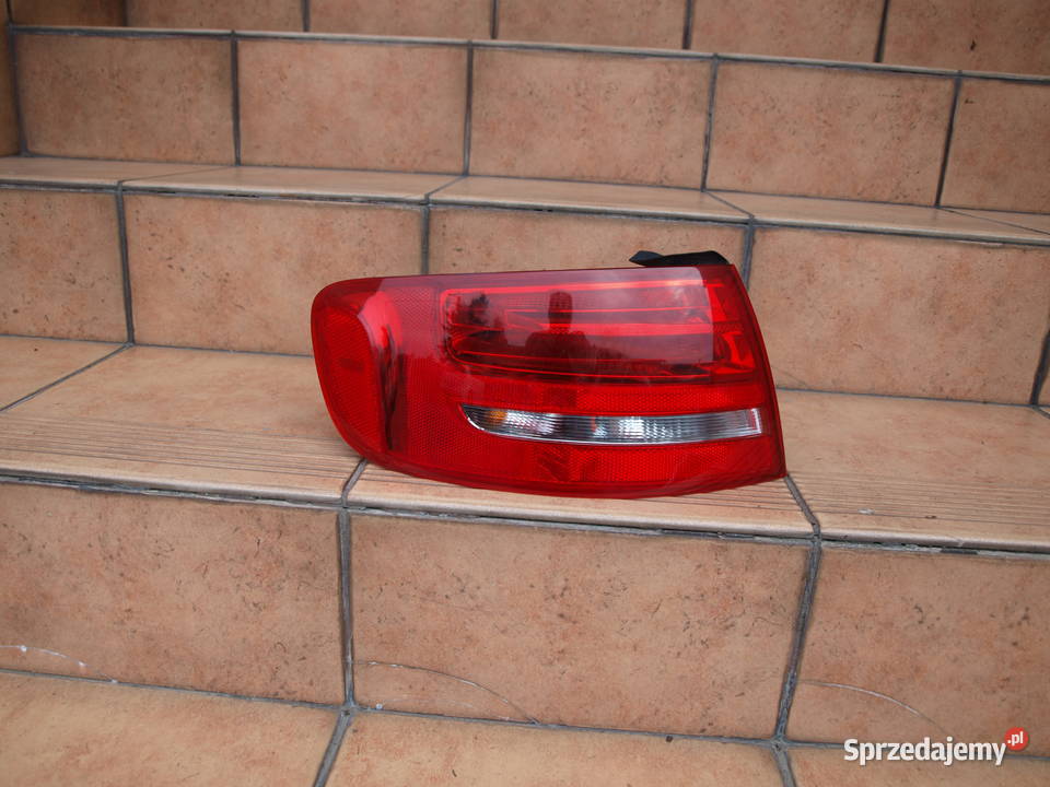 Audi A4 B8 Kombi lampa lewa tył zwykła 2008 Lampy tylne Kalisz