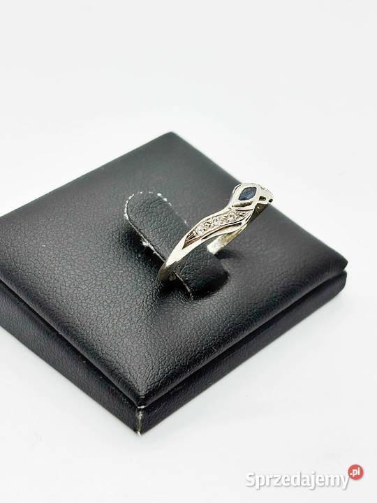 Pierścionek pr 585 172g Rozmiar 15 z szafirem i Elbląg