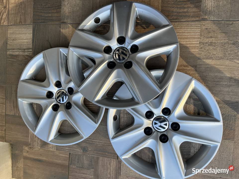 VW GOLF 0814 KOŁPAKI STRUKTYRALNE 16 5K0601147G Samochody na części podlaskie Choroszcz sprzedam
