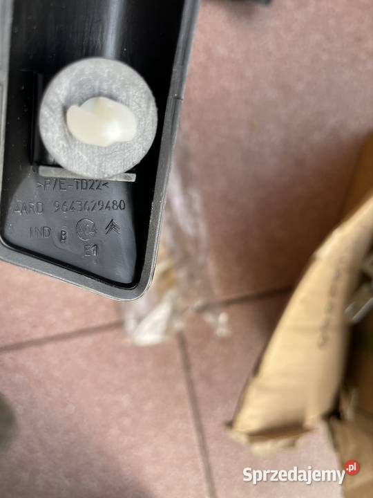 LISTWA BŁOTNIKA PRAWY TYŁ CITROEN C2 3D HB Bielsko-Biała