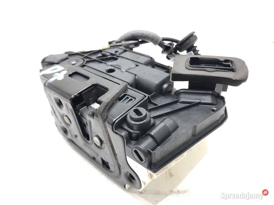 ZAMEK DRZWI PRAWY TYŁ VW GOLF VII Hatchback podkarpackie