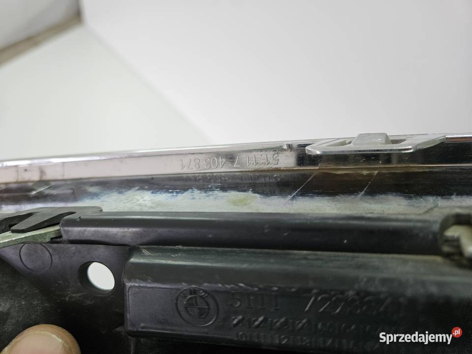 BMW 2 F22 F23 KRATKA LEWA ZDERZAKA PRZÓD osobowe Międzychód