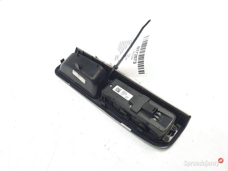 PRZYCISK VOLVO V50 30773210 Lipno