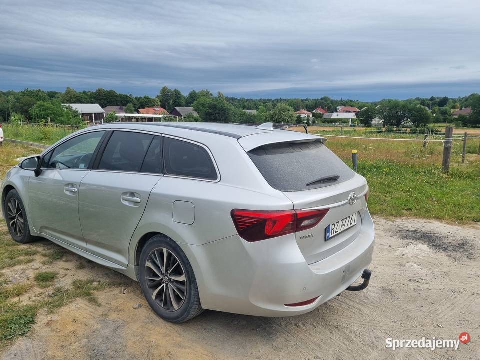 Toyota Avensis Kombi 20 d4d Salon Polska Giedlarowa sprzedam