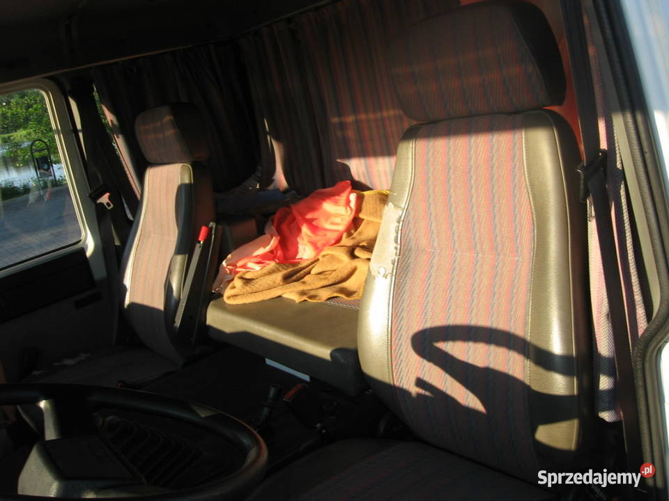 VOLVO FL611 UWAGA200 przebiegu Kabina sypialna