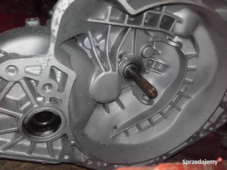 Opel Astra J 16 16V skrzynia biegów US394 Łódź