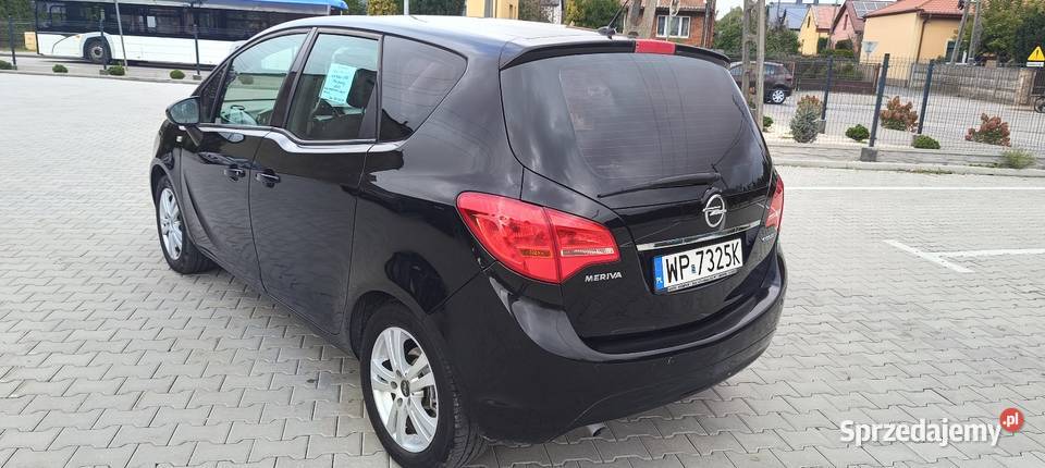 Opel Meriva 14turbo LPG 2010 13800zl 1400cm3