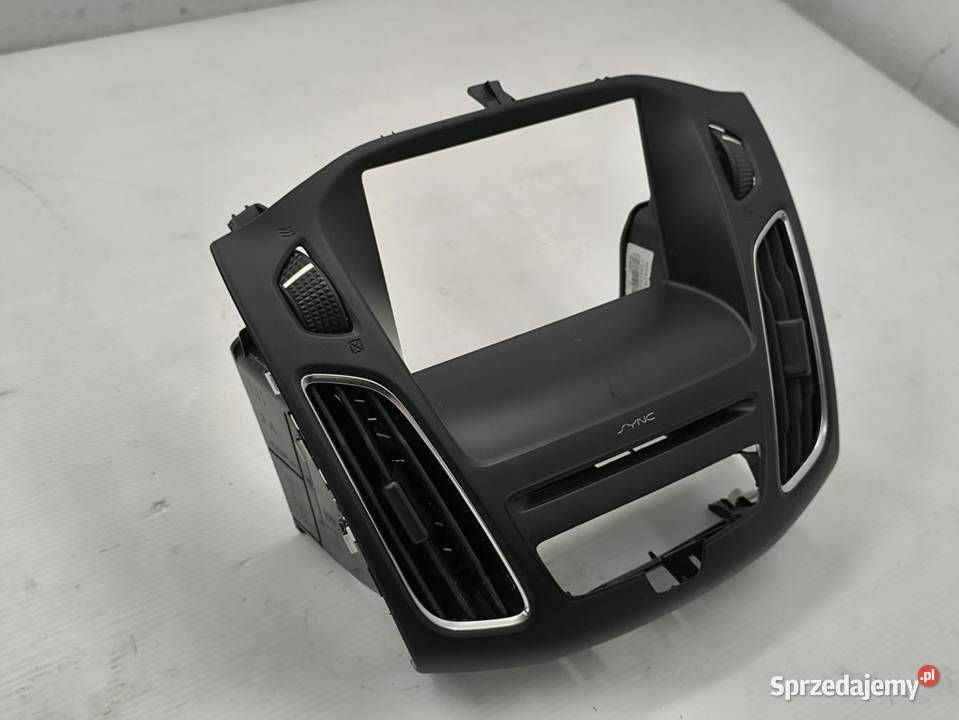 PANEL RAMKA WYSWIETLACZA NAWI FORD FOCUS MK3
