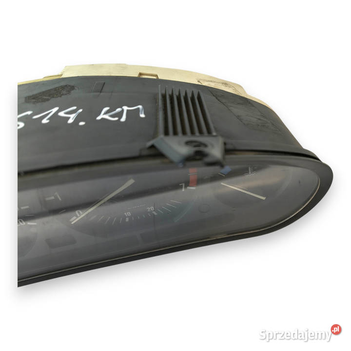 LICZNIK ZEGARY 8357756 BMW E36 16 18 B Benzyna Chełm