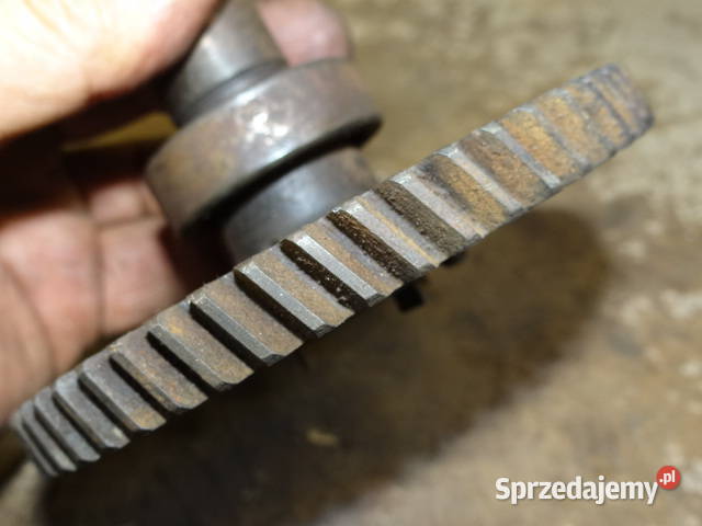 wałek rozrządu awo org DDR lubuskie Żary